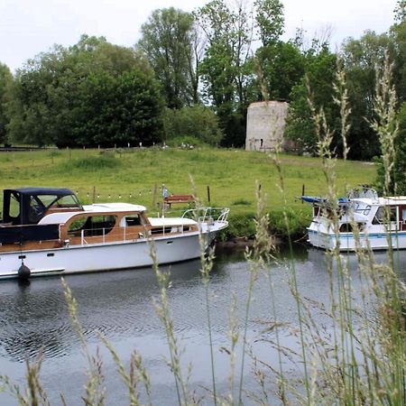 Sealov Hebergements Insolites- Linge, Menage Et Velos Inclus Eaucourt-sur-Somme Екстер'єр фото
